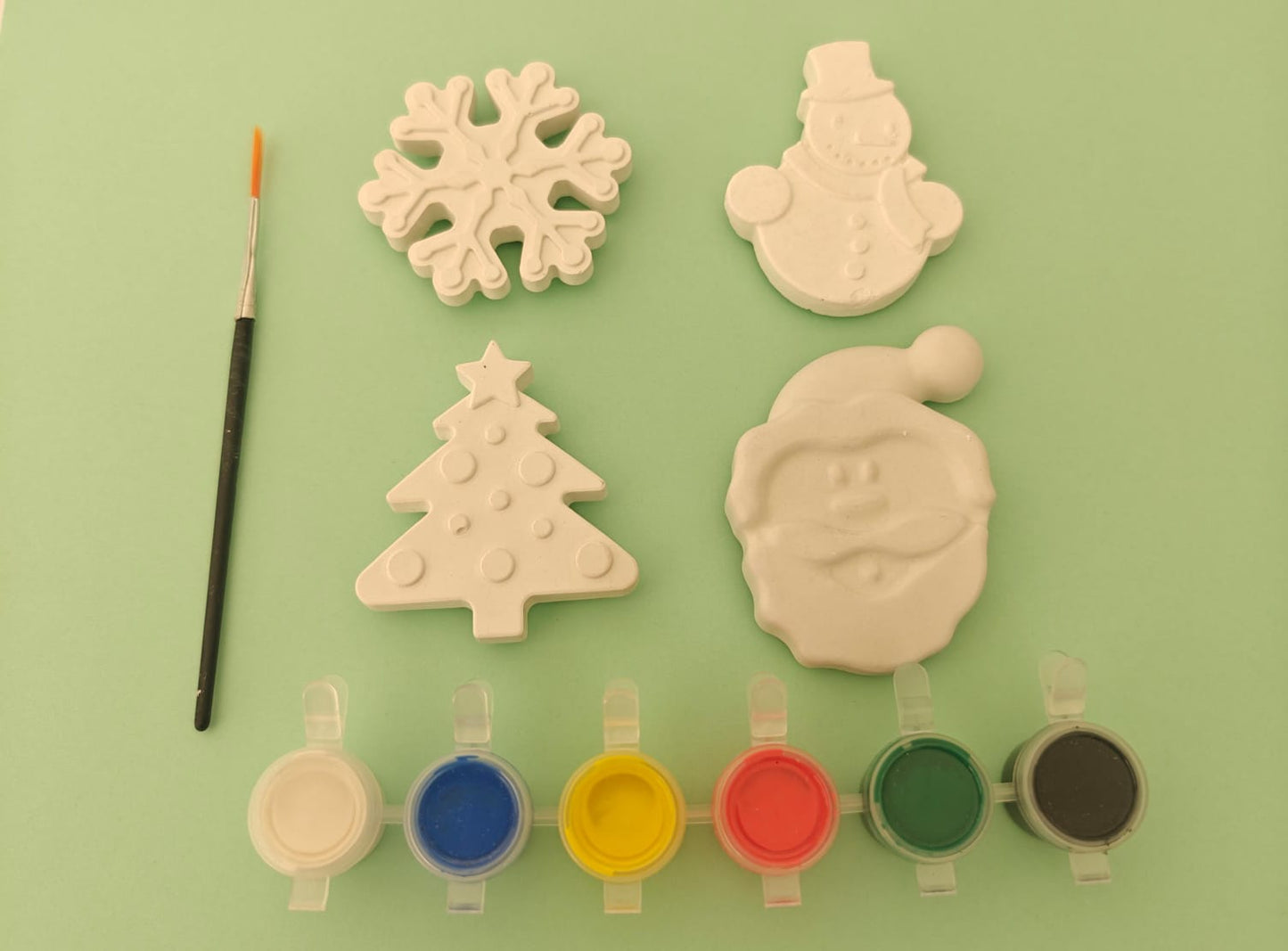 Christmas DIY Fridge Magnet Painting Kit - Holiday Fun for Kids & Families!