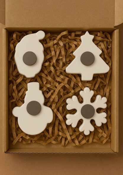 Christmas DIY Fridge Magnet Painting Kit - Holiday Fun for Kids & Families!