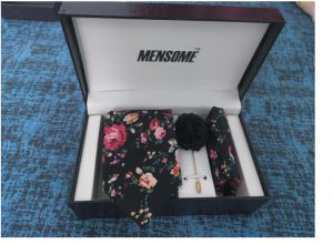 Mensome Floral Necktie